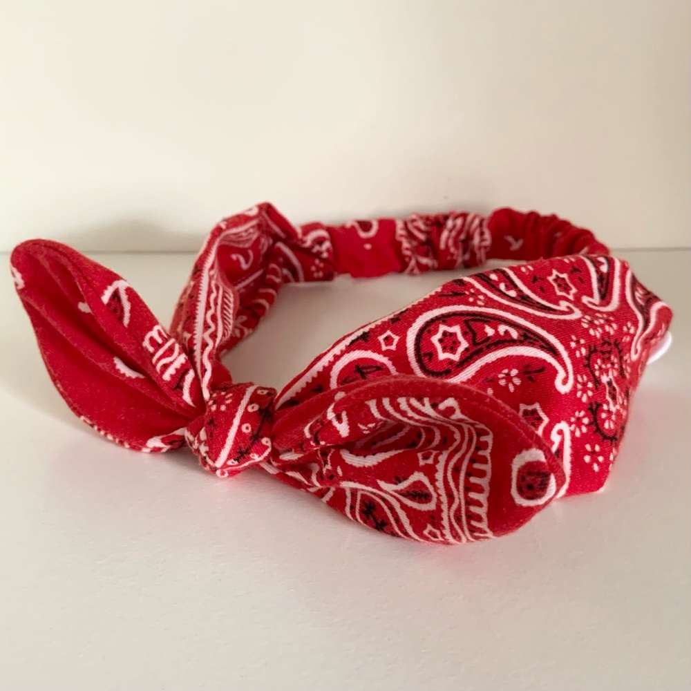 NWOT SuperSoft red Paisley headband
